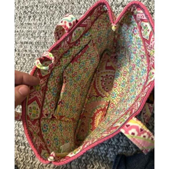 Vera Bradley Large Capri Melon Quilted Tic Tac Tote Capri Melon toggle Closure - Picture 5 of 5